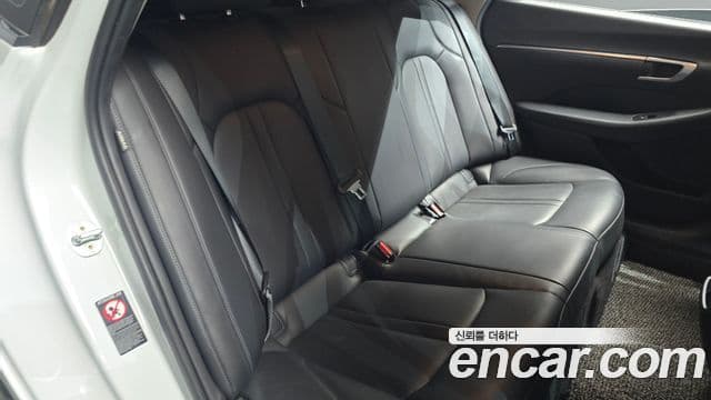 Hyundai Sonata 2020 — Фото 11/20