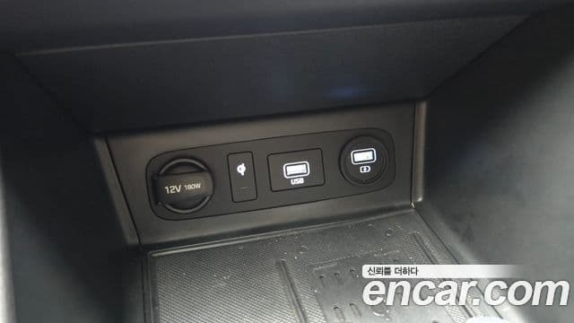 Hyundai Sonata Hybrid 2020 — Şəkil 21/30
