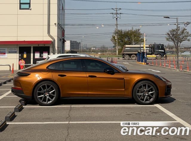 Porsche Panamera 2025 — Photo 3/12