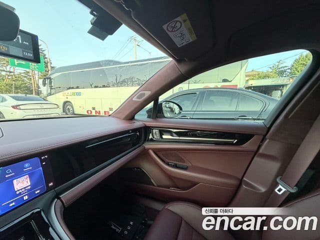 Porsche Panamera 2025 — Photo 8/12
