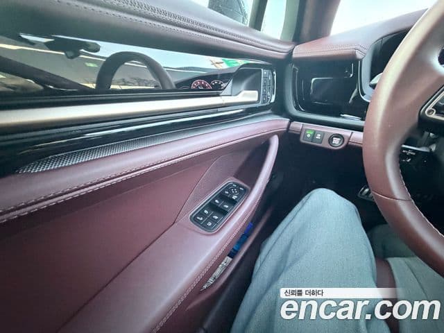 Porsche Panamera 2025 — Photo 11/12