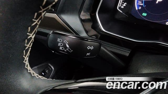 Volkswagen Jetta 2021 — Şəkil 17/32