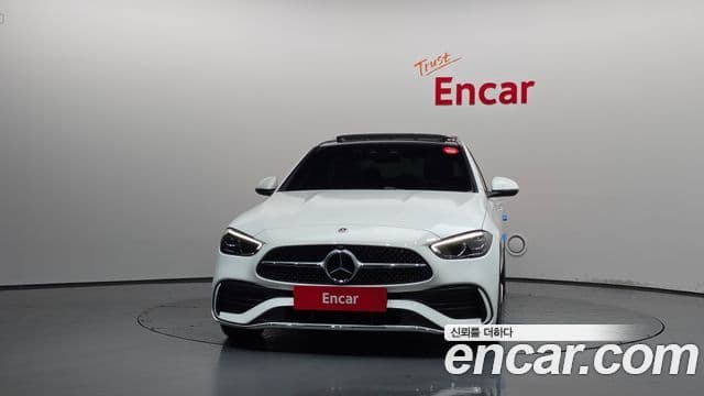 Mercedes-Benz C-Class 2025 — Фото 2/20