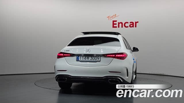 Mercedes-Benz C-Class 2025 — Фото 3/20