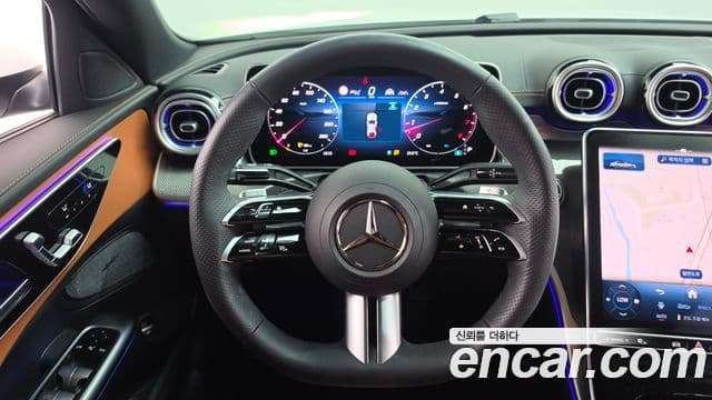 Mercedes-Benz C-Class 2025 — Фото 12/20