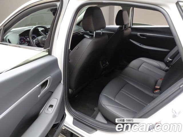 Hyundai Sonata 2022 — Фото 12/20
