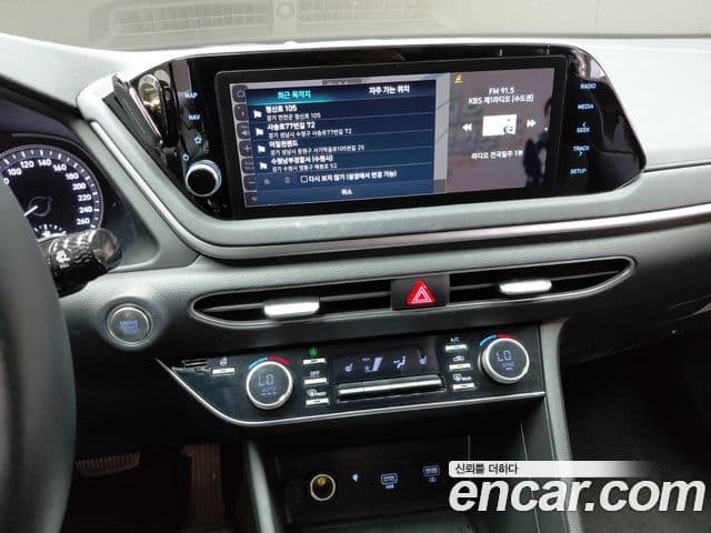 Hyundai Sonata 2022 — Фото 14/20