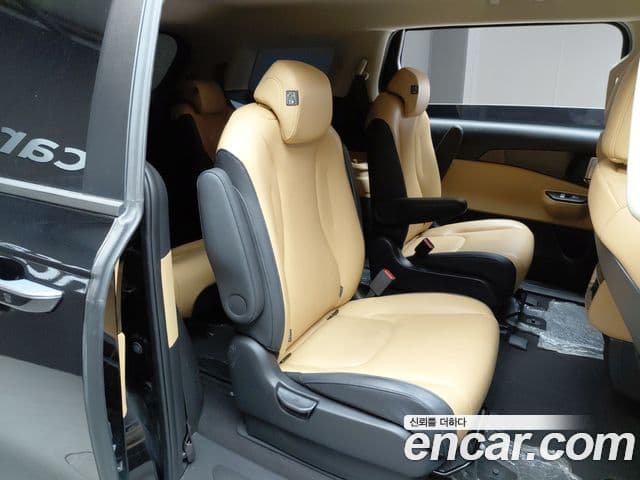 Kia Carnival 2023 — Фото 11/20