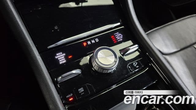 Jeep Grand Cherokee 2022 — Фото 9/20