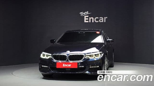 BMW 5 Series 2018 — Фото 2/20