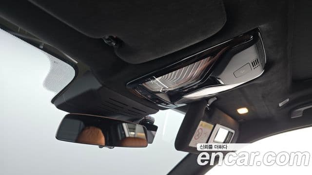 BMW X7 2025 — ფოტო 30/36