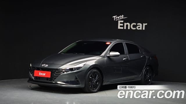 Hyundai Avante 2022 — Фото 1/20