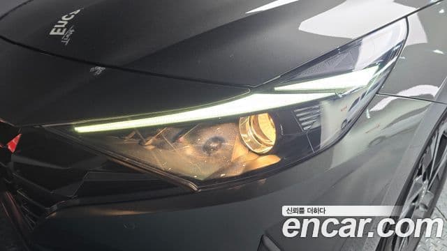 Hyundai The New Avante Hybrid 2022 — ფოტო 26/30