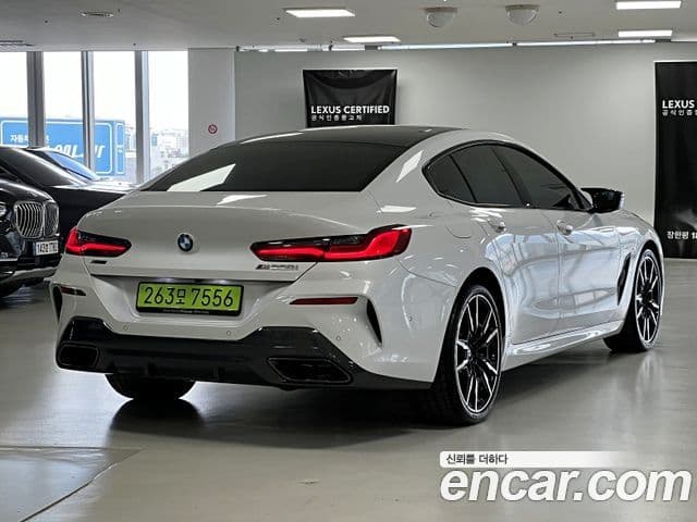 BMW 8 Series 2025 — Фото 1/20