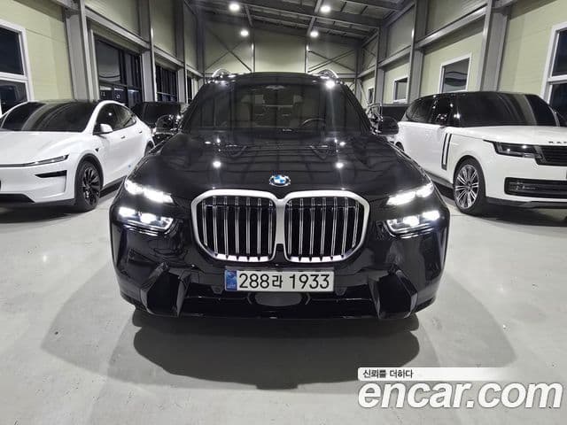 BMW X7 2025 — Photo 7/19