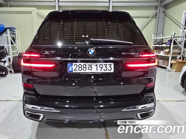 BMW X7 2025 — Photo 15/19