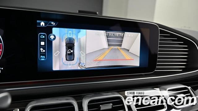 Mercedes-Benz GLS-Class 2025 — Фото 14/20