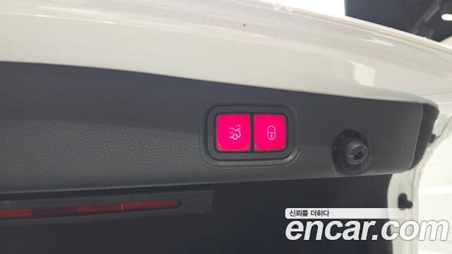 Mercedes-Benz E-Class 2021 — Şəkil 20/32
