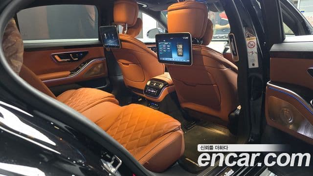 Mercedes-Benz S-Class 2025 — Фото 11/20