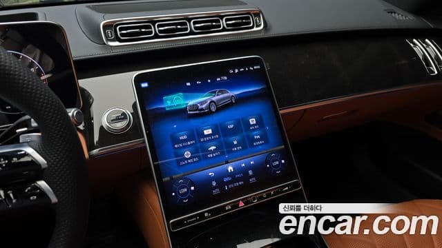 Mercedes-Benz S-Class 2025 — Фото 15/20
