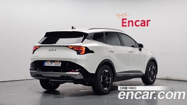 Kia Sportage 2025 — Фото 2/20