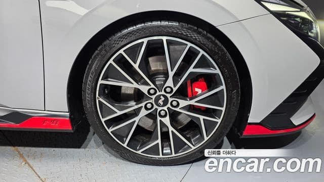Hyundai The New Avante Hybrid 2021 — Şəkil 24/38