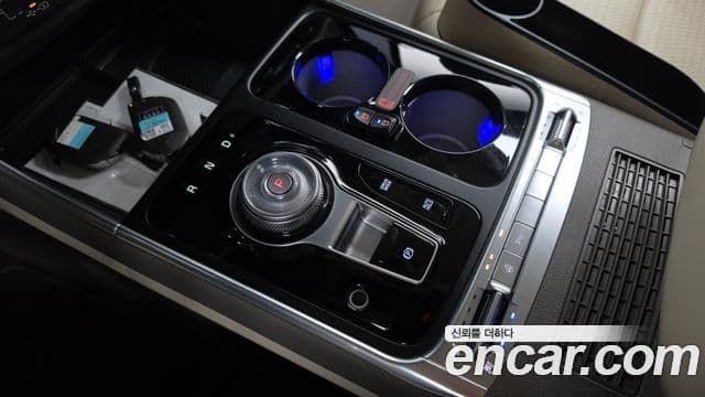 Kia Carnival 2024 — Фото 9/20