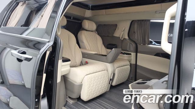 Kia Carnival 2024 — Фото 11/20