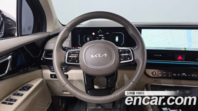 Kia Carnival 2024 — Фото 13/20