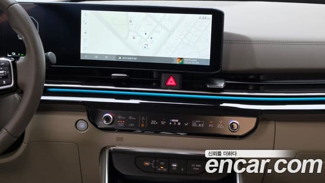 Kia Carnival 2024 — Фото 14/20