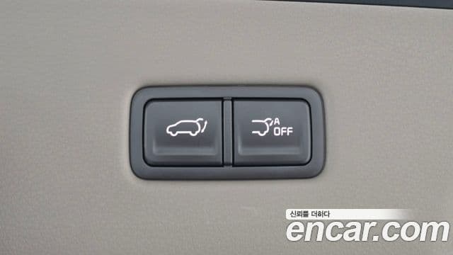 Kia Carnival 2024 — Фото 19/20