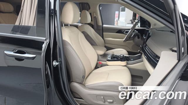 Kia Carnival 2024 — Şəkil 12/41
