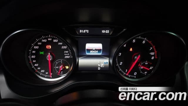 Mercedes-Benz CLA-Class 2018 — ფოტო 18/20