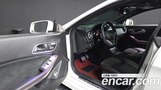 Mercedes-Benz CLA-Class 2018 — ფოტო 4/20