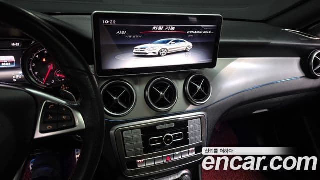 Mercedes-Benz CLA-Class 2018 — ფოტო 17/20