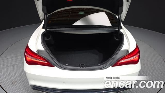 Mercedes-Benz CLA-Class 2018 — ფოტო 10/20