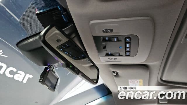 Toyota Camry 2024 — Photo 4/31