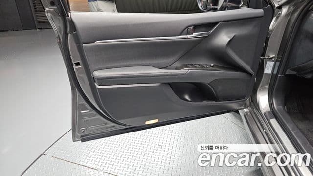 Toyota Camry 2024 — Photo 26/31
