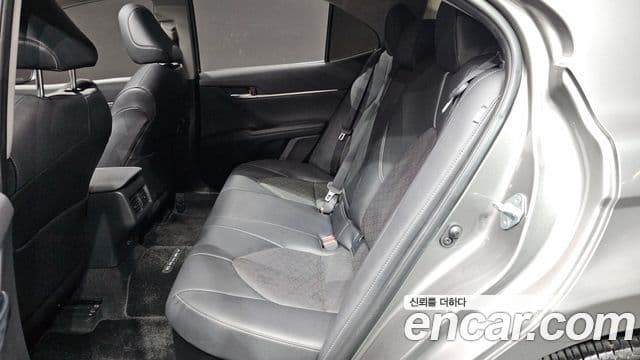 Toyota Camry 2024 — Photo 15/31