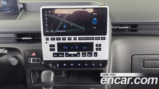Hyundai Staria 2022 — Фото 14/20