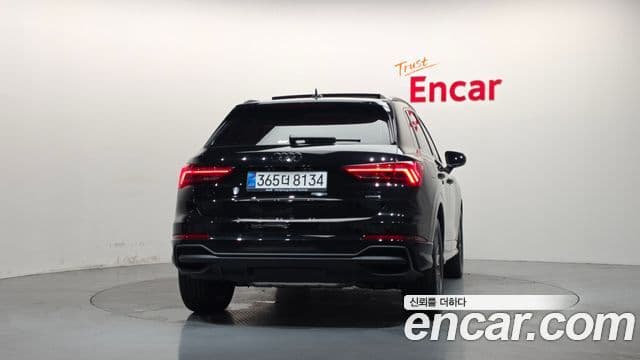 Audi Q3 2025 — Photo 2/33