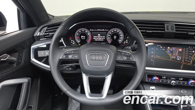 Audi Q3 2025 — Photo 26/33