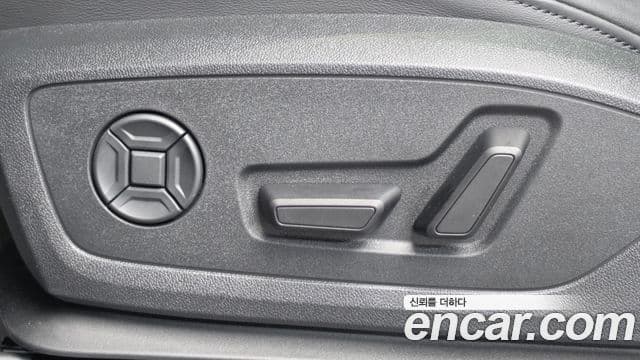 Audi Q3 2025 — Photo 13/33
