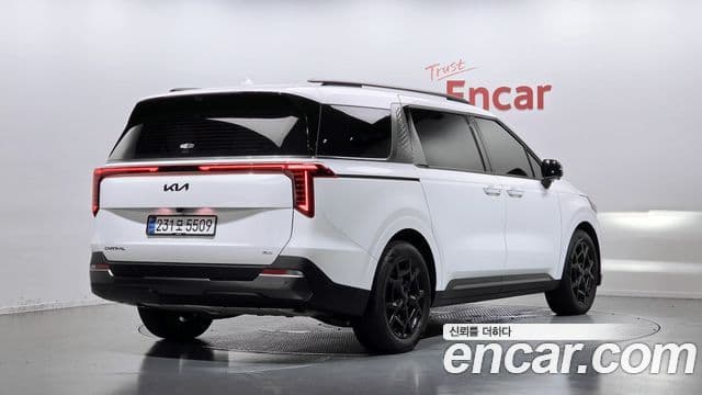 Kia Carnival 2026 — Фото 2/20