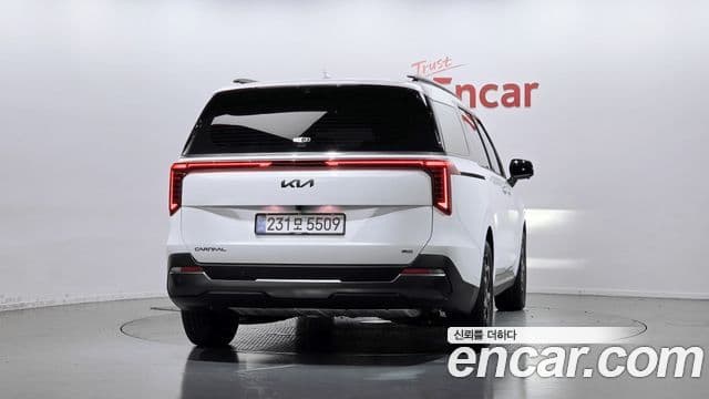 Kia Carnival 2026 — Фото 4/20