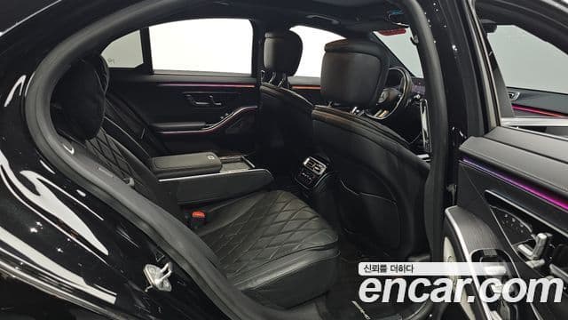 Mercedes-Benz S-Class 2021 — Photo 5/35