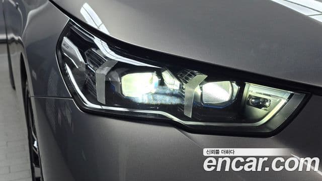 BMW 5 Series 2025 — ფოტო 15/32