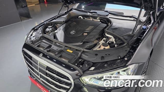 Mercedes-Benz S-Class 2021 — Фото 6/20