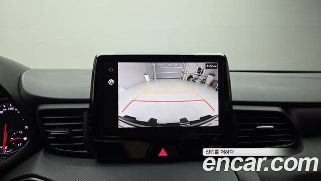 Hyundai Veloster 2021 — Photo 2/20