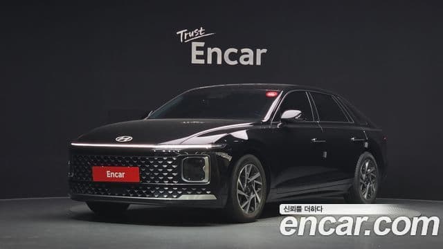 Hyundai Grandeur 2022 — Фото 1/20